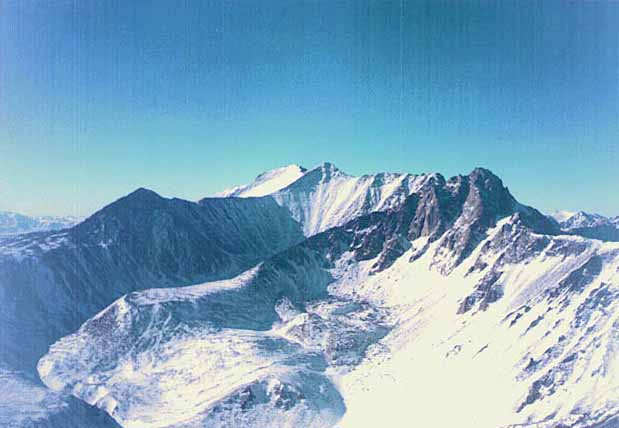 http://www.mountain.ru/world_mounts/siberia/2002/Munku-sarduk/img/PTG.jpg