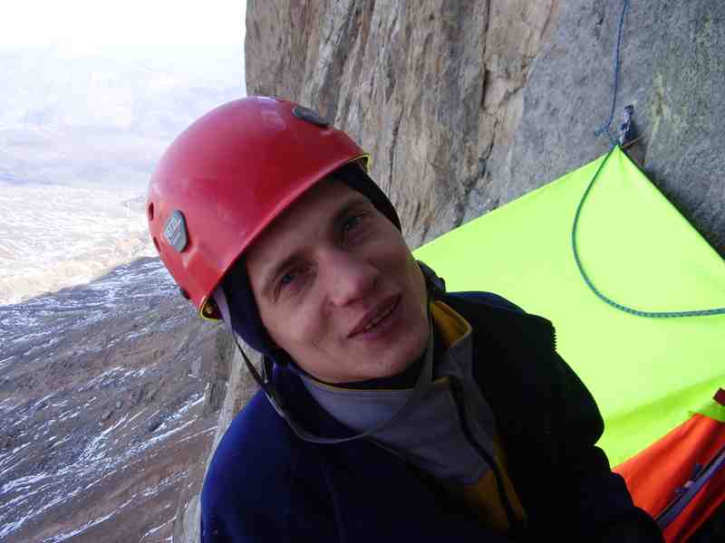 <figcaption>Колтунов Олег</figcuption>