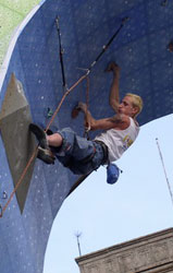 <figcaption>Томас Мразек</figcuption>