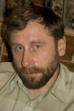 <figcaption>Сажин Аркадий - руководитель.</figcuption>