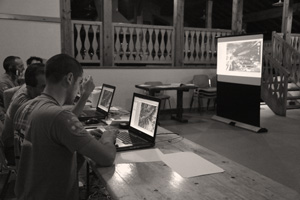 <figcaption>Наблюдатели</figcuption>