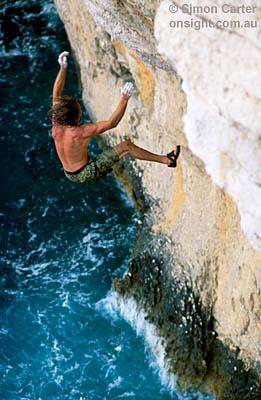 <figcaption>Крис Шарма - \